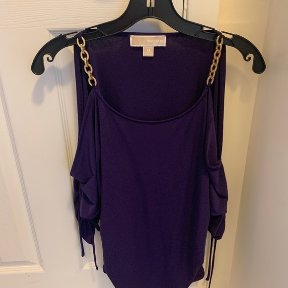 Cold shoulder blouse - Picture 1 of 4